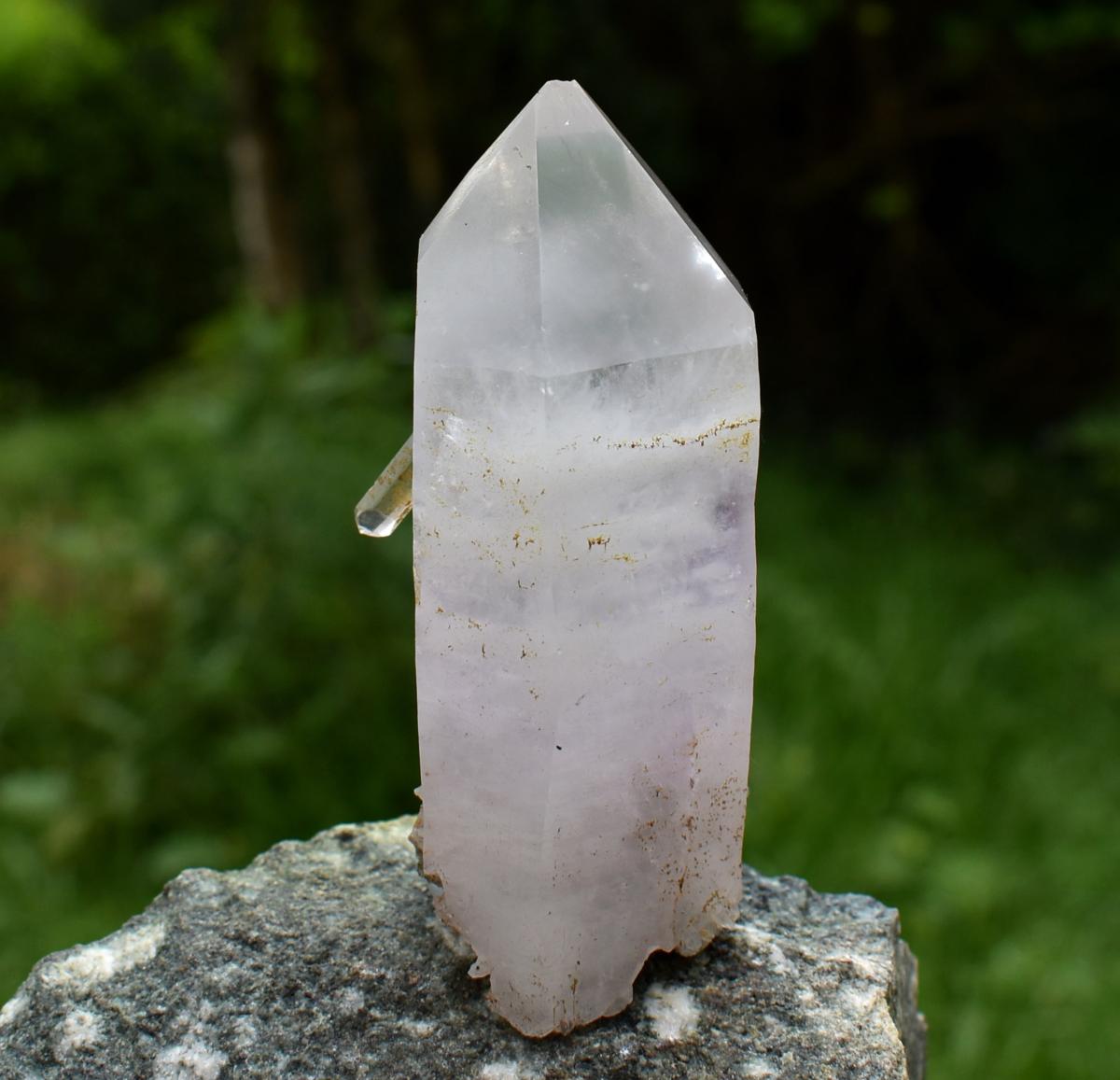 Brandberg Amethyst Flame Self-Healed Penetration Bridge Rainbow Crystal