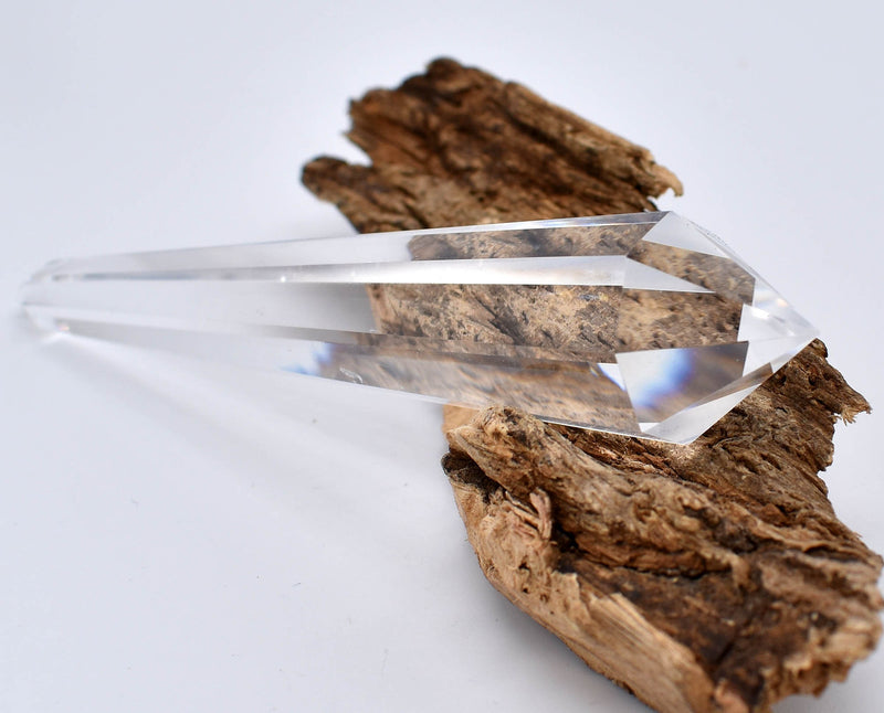 Quartz Vogel Wand