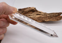 Himalayan Quartz Vogel Wand