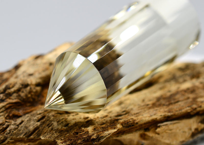 Natural Citrine Vogel Wand