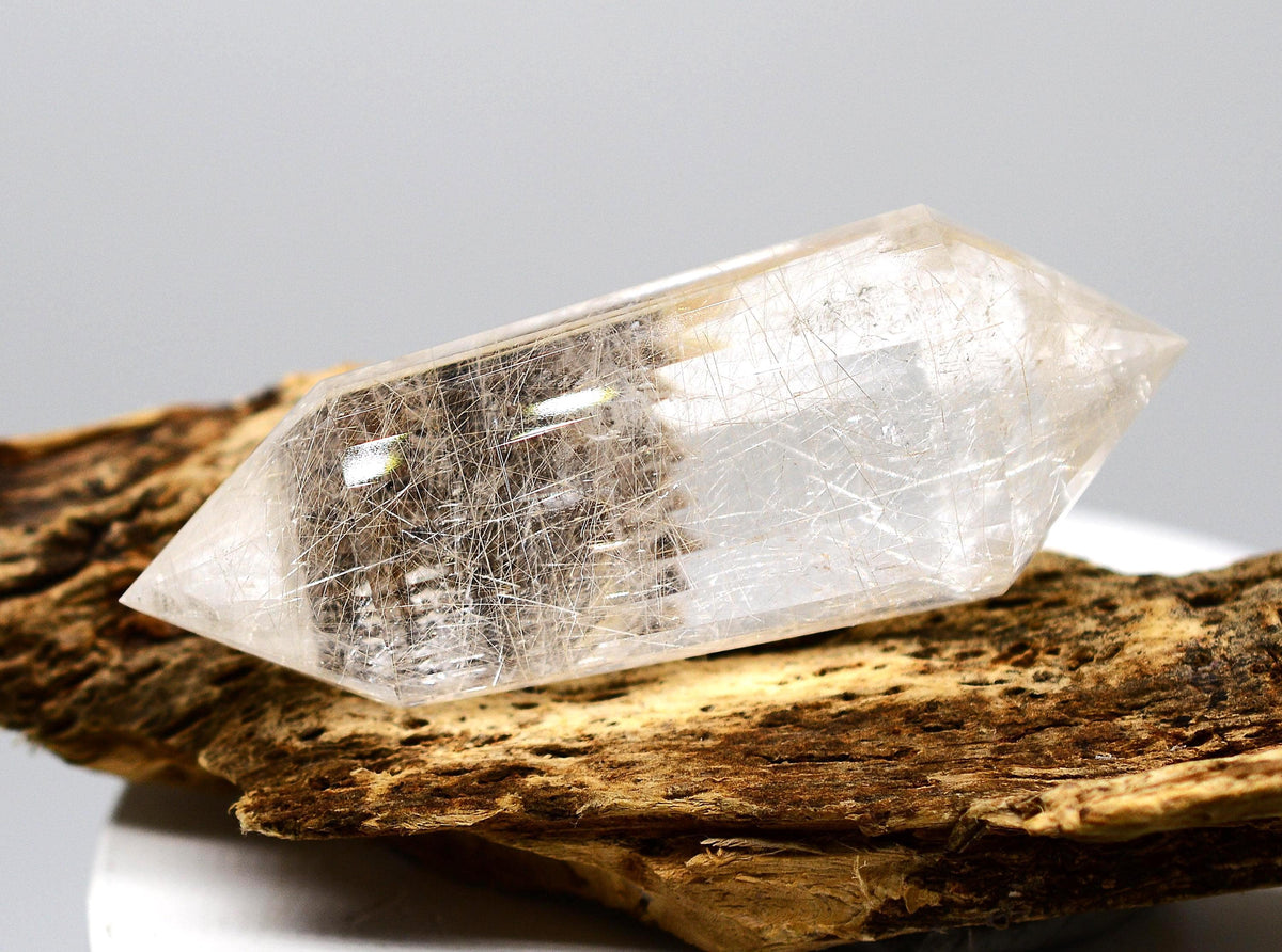 Himalayan Rutilated Quartz Vogel Wand
