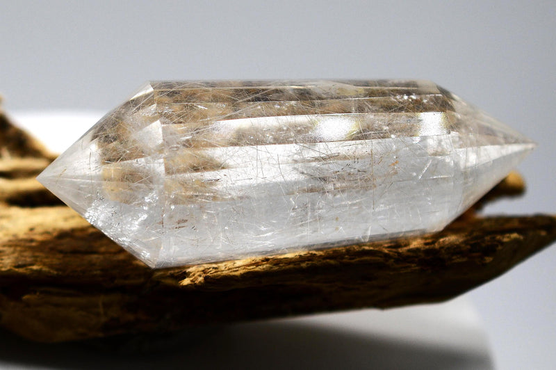 Himalayan Rutilated Quartz Vogel Wand
