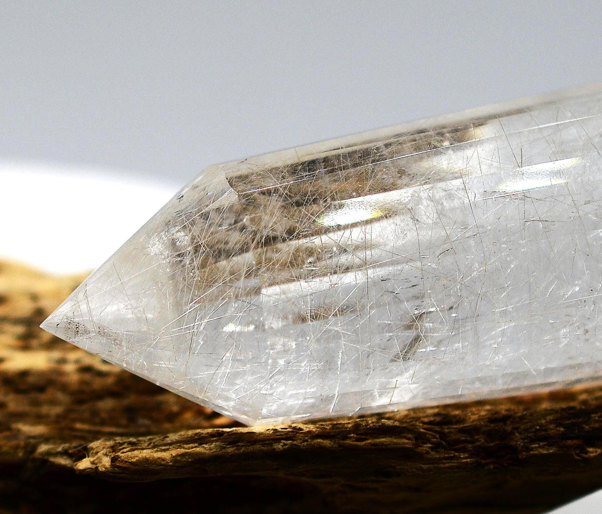 Himalayan Rutilated Quartz Vogel Wand