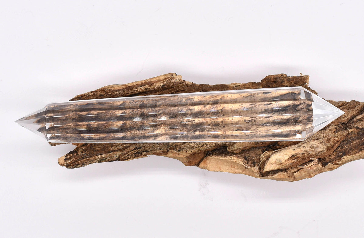 Himalayan Quartz Vogel Wand
