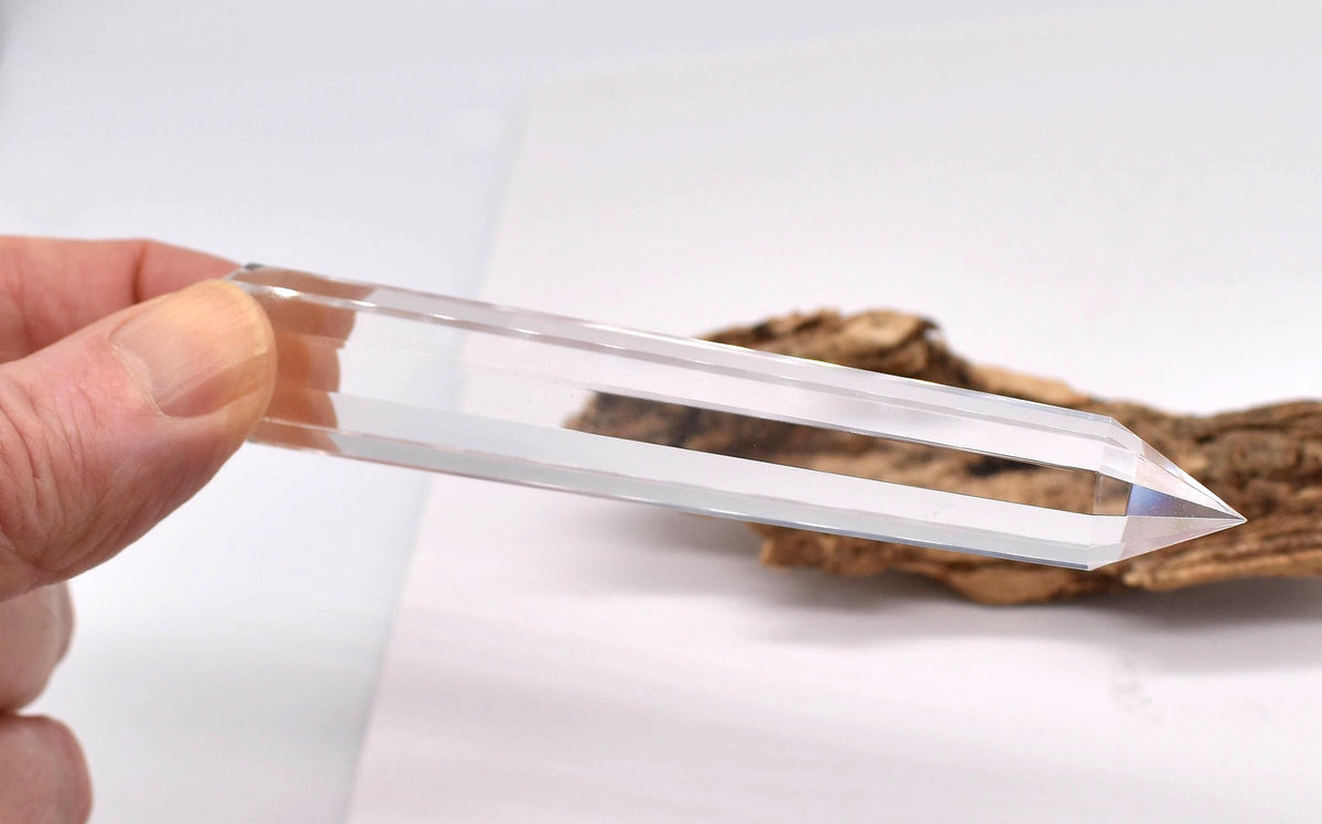 Himalayan Quartz Vogel Wand