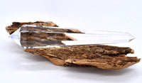 Quartz Vogel Wand in Ethically Hand-Mined Himalayan Quartz