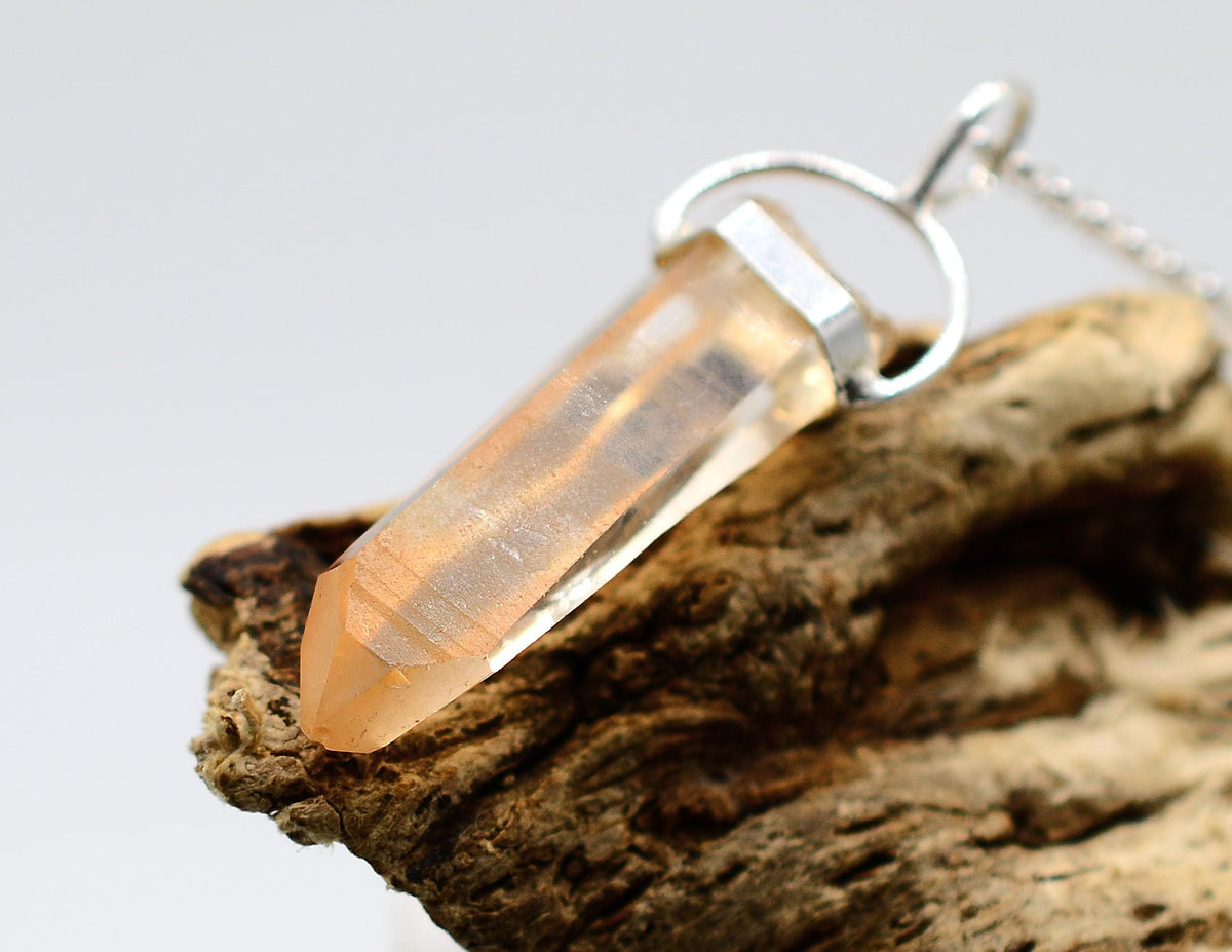Golden Lemurian Quartz Silver Pendant: Ethically Mined Crystal