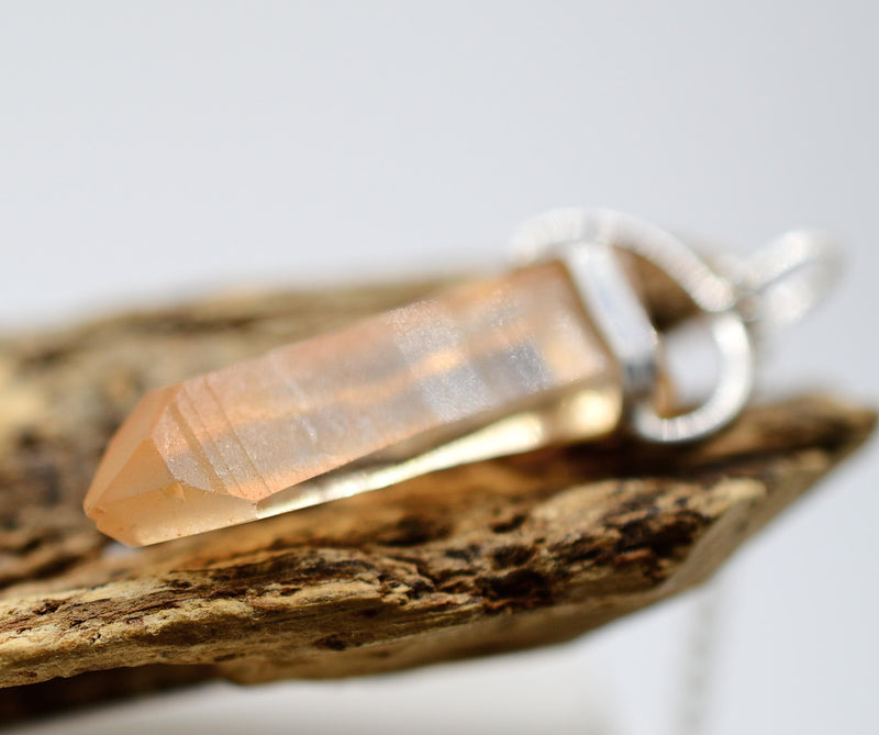 Golden Lemurian Quartz Silver Pendant: Ethically Mined Crystal