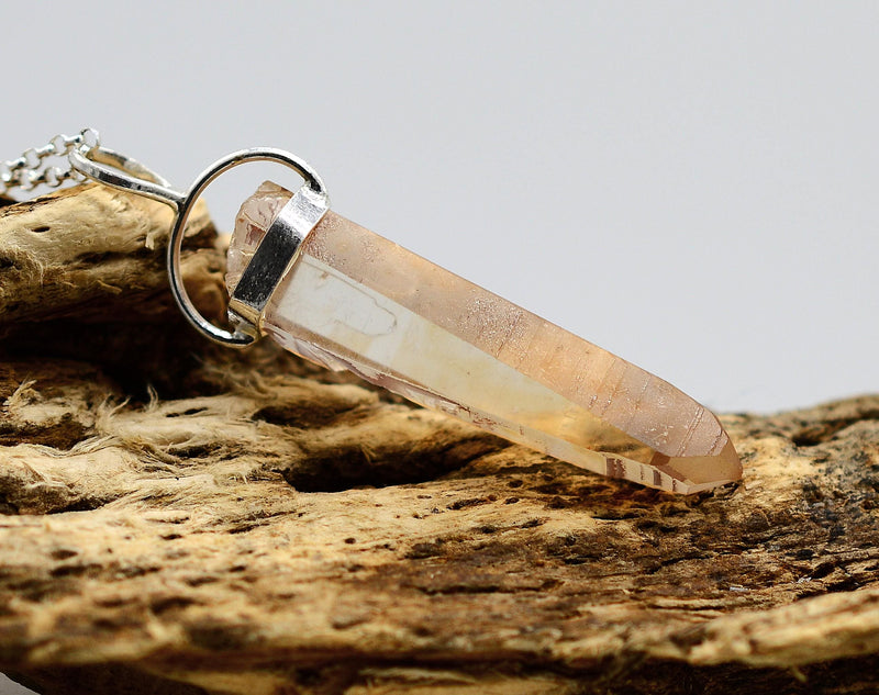 Golden Lemurian Quartz Silver Pendant: Ethically Mined Crystal