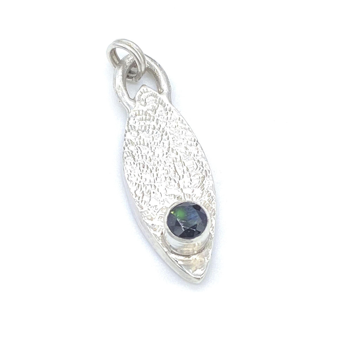 Handmade Chrome Diopside Pendant: Textured Silver Natural Gemstone Jewellery