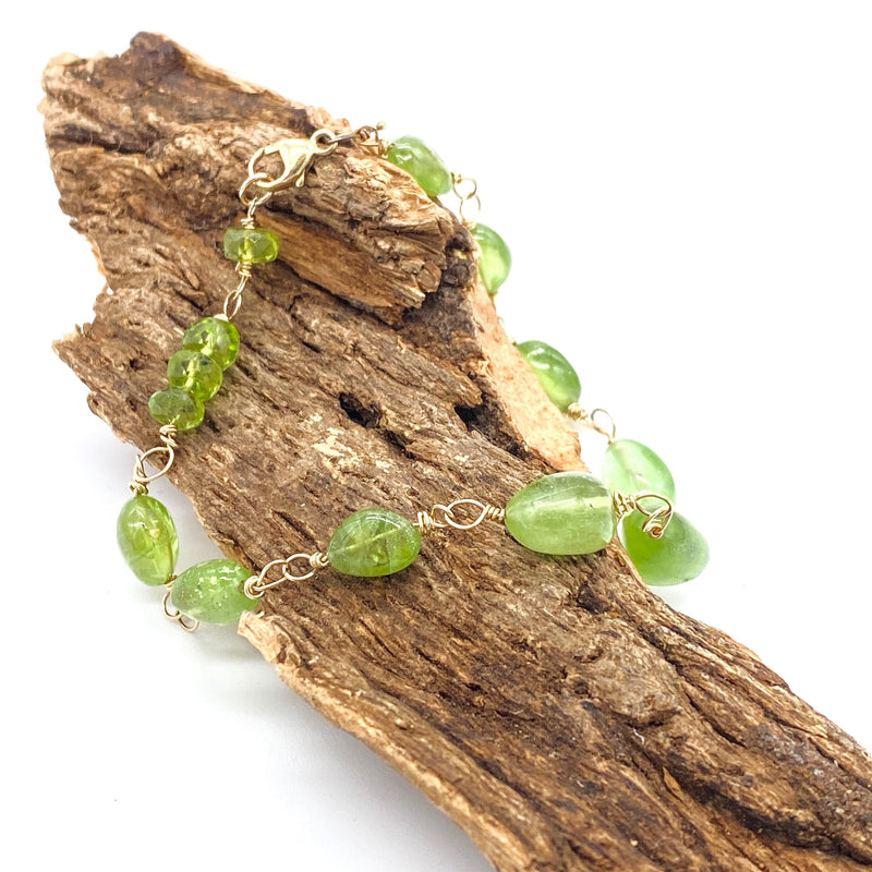 Handmade Gold Peridot Bracelet: Natural Peridot on 9ct Gold