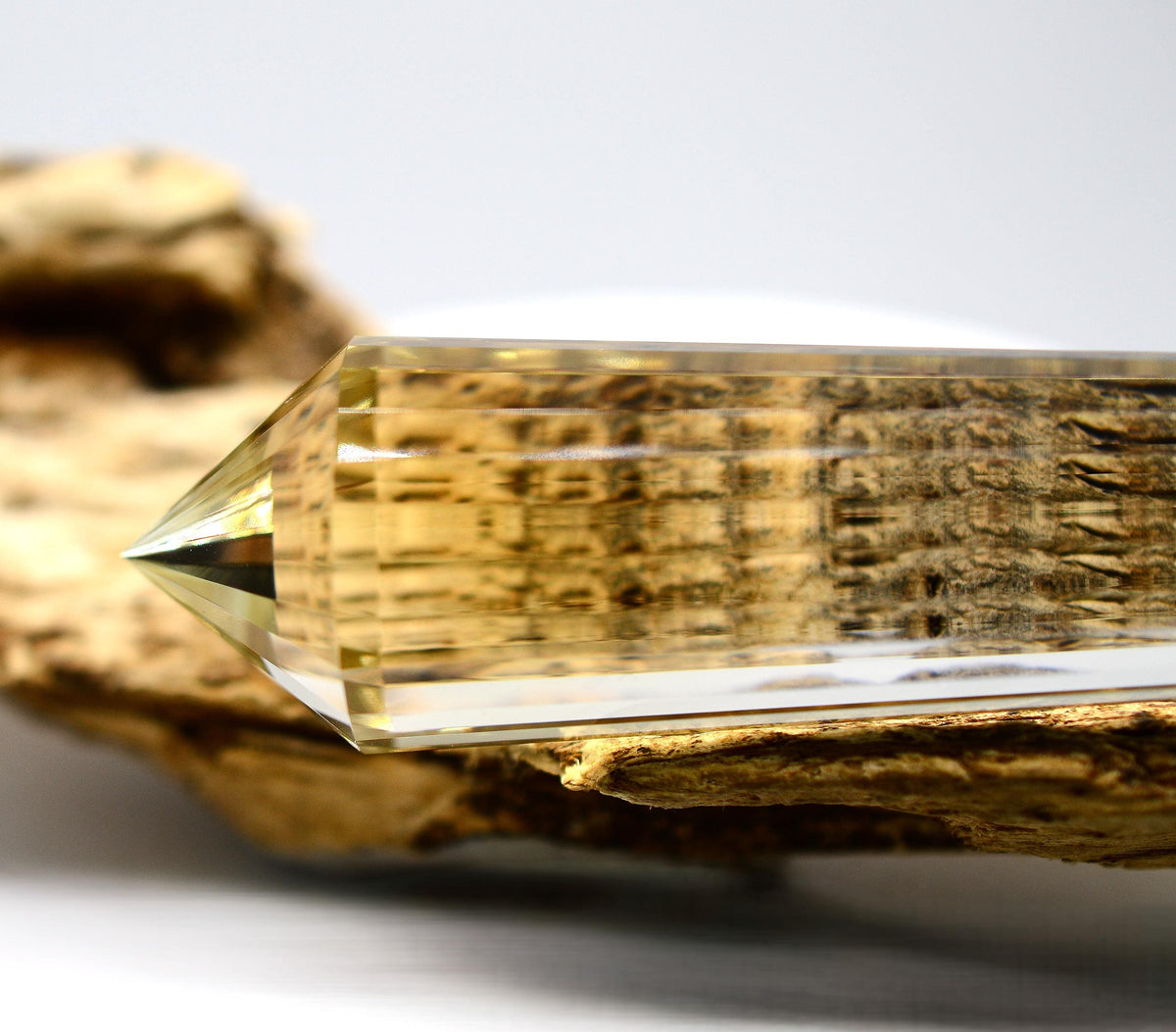 24-Sided Flawless Natural Citrine Vogel Wand: Ethically Mined Hand-Cut Vogel