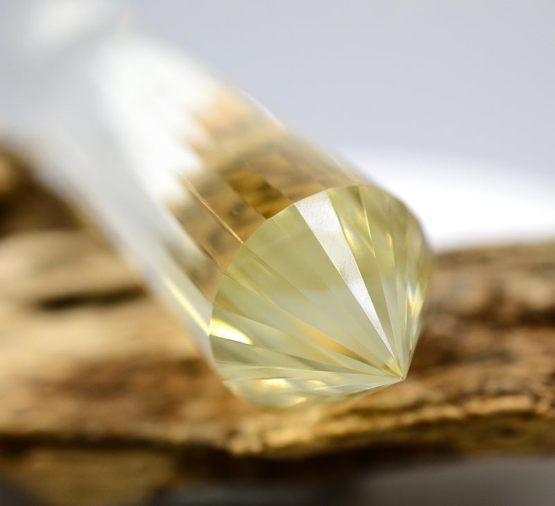 24-Sided Flawless Natural Citrine Vogel Wand: Ethically Mined Hand-Cut Vogel