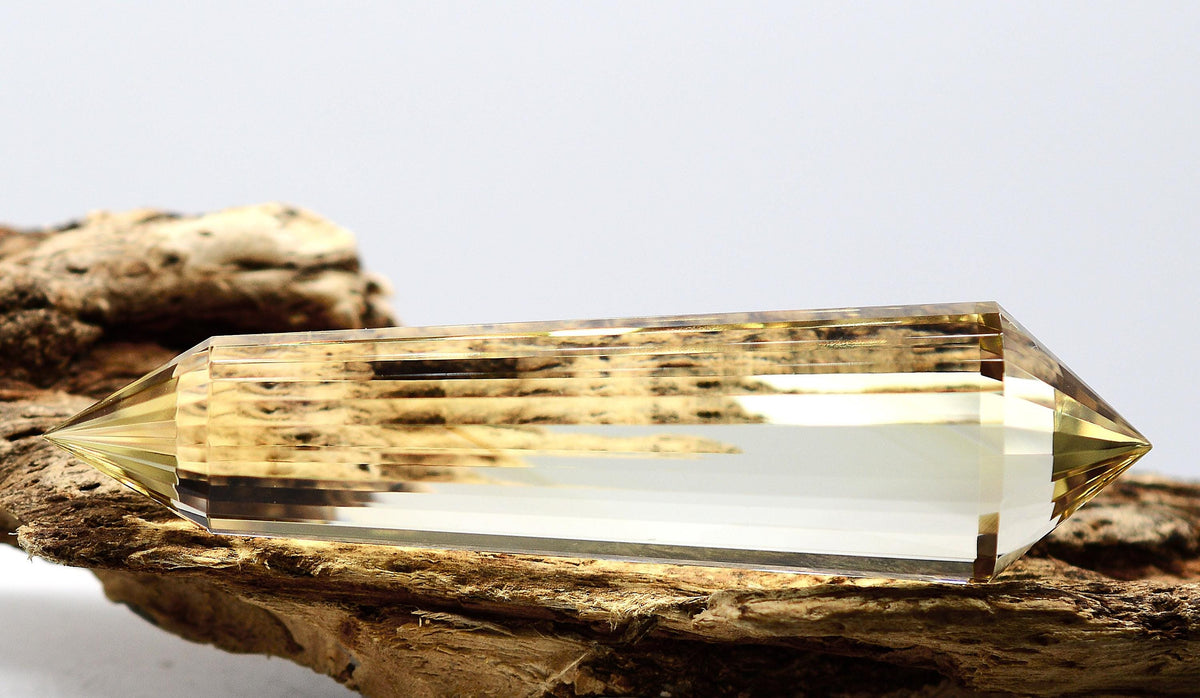 24-Sided Flawless Natural Citrine Vogel Wand: Ethically Mined Hand-Cut Vogel
