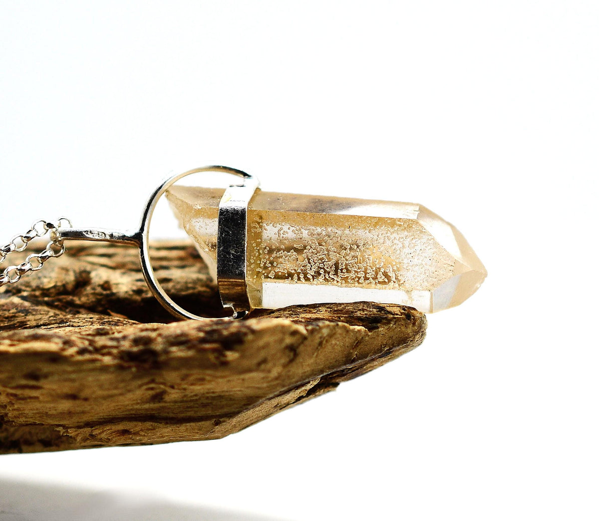 Golden Lemurian Quartz Dow Silver Pendant: Ethically Mined Natural Crystal