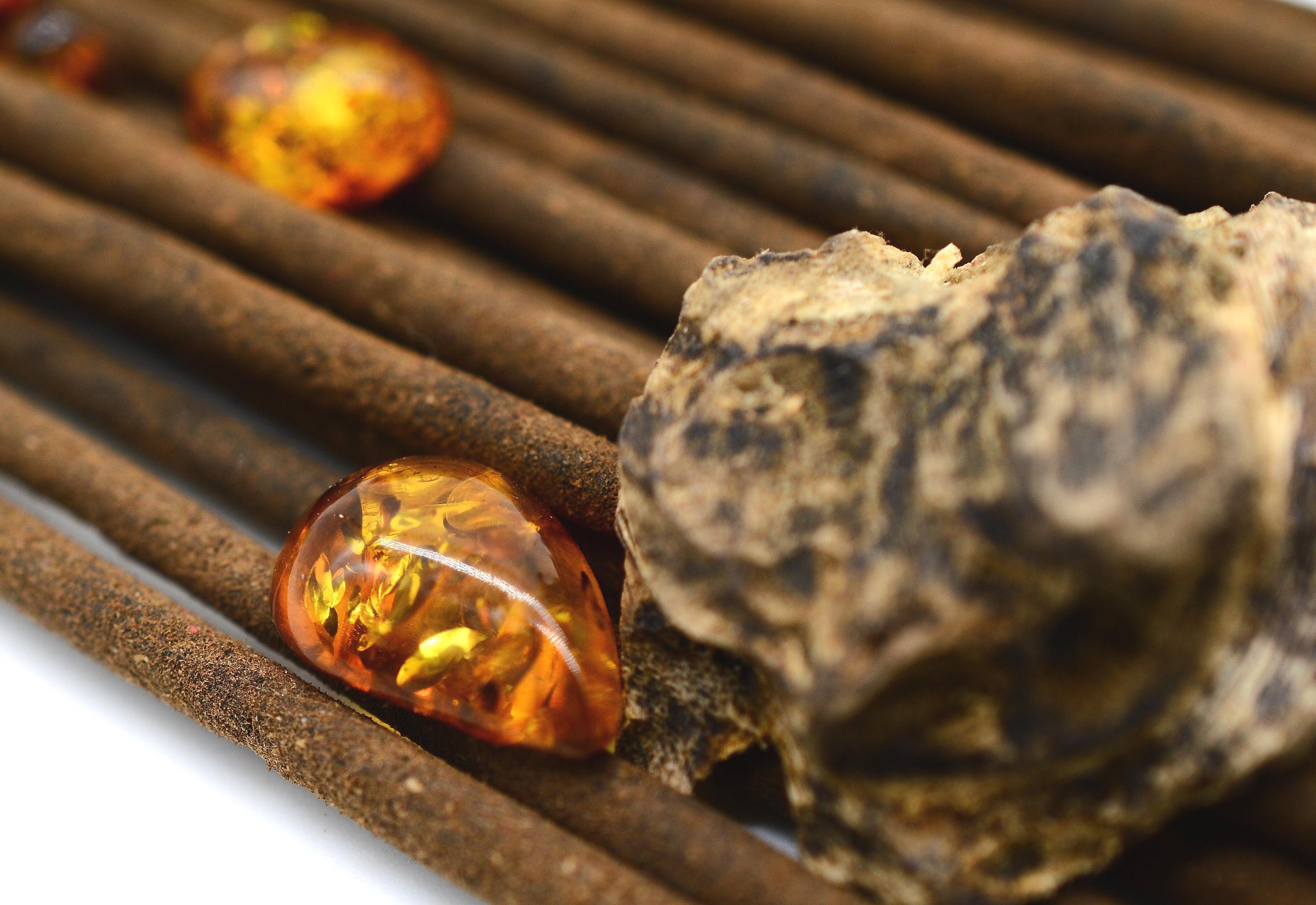 Organic Oud & Amber Incense Sticks ~ Double Strength Temple Grade ~ Hand Rolled Luxury Incense