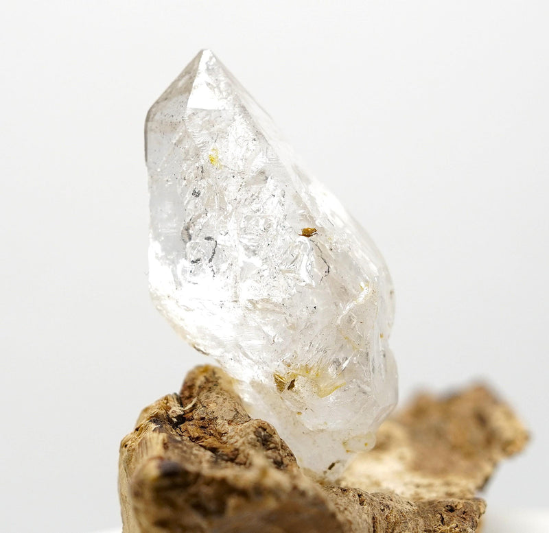 Tibetan DT Generator Black Bubble Enhydro: Ethically Mined Natural Quartz