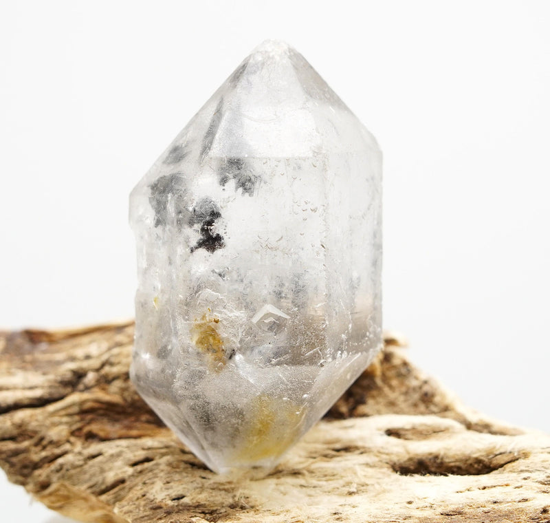 Tibetan Quartz Generator: Ethically Mined Natural Quartz