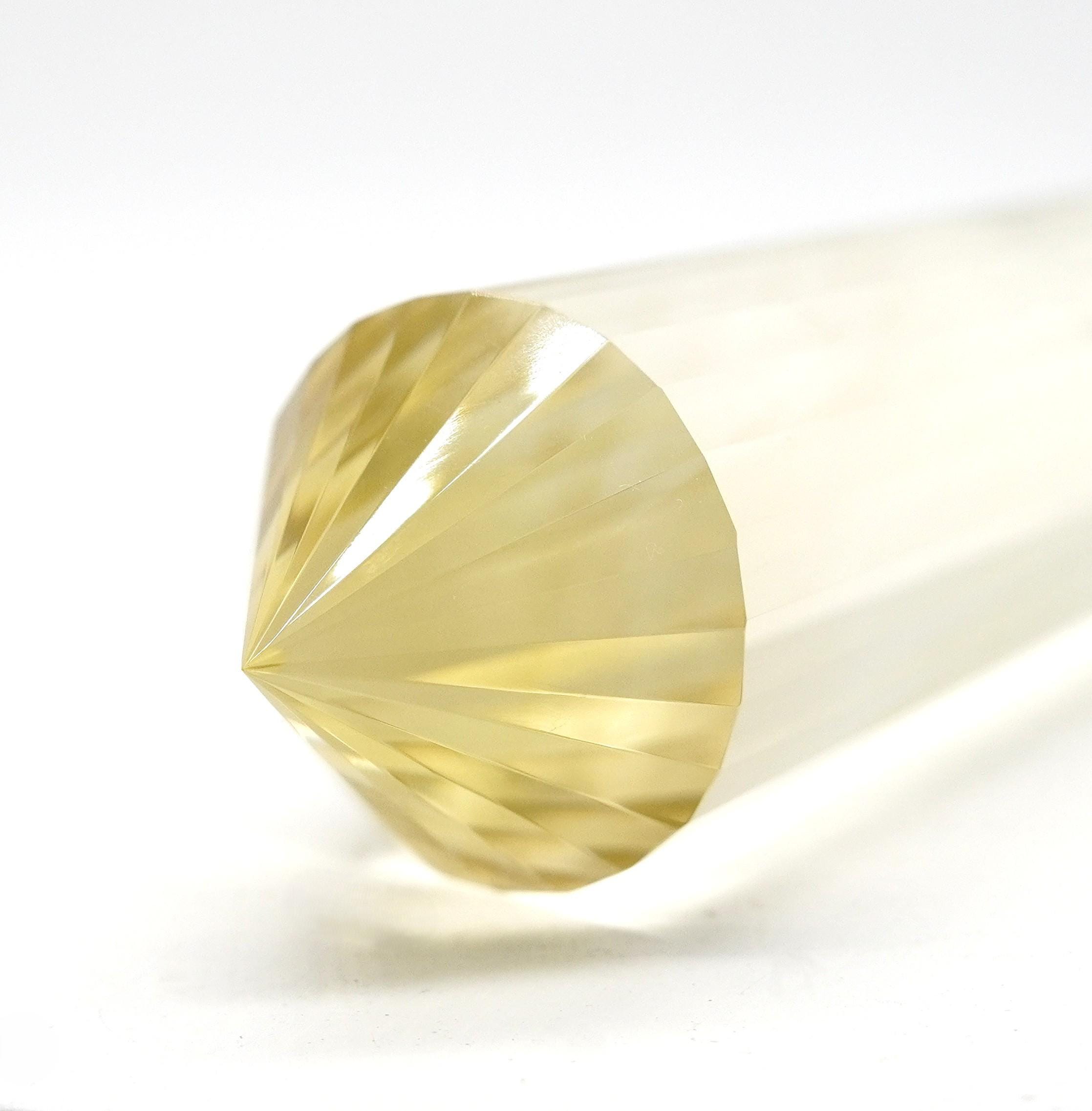24-Sided Flawless Natural Citrine Vogel Wand: Ethically Mined Hand-Cut Vogel