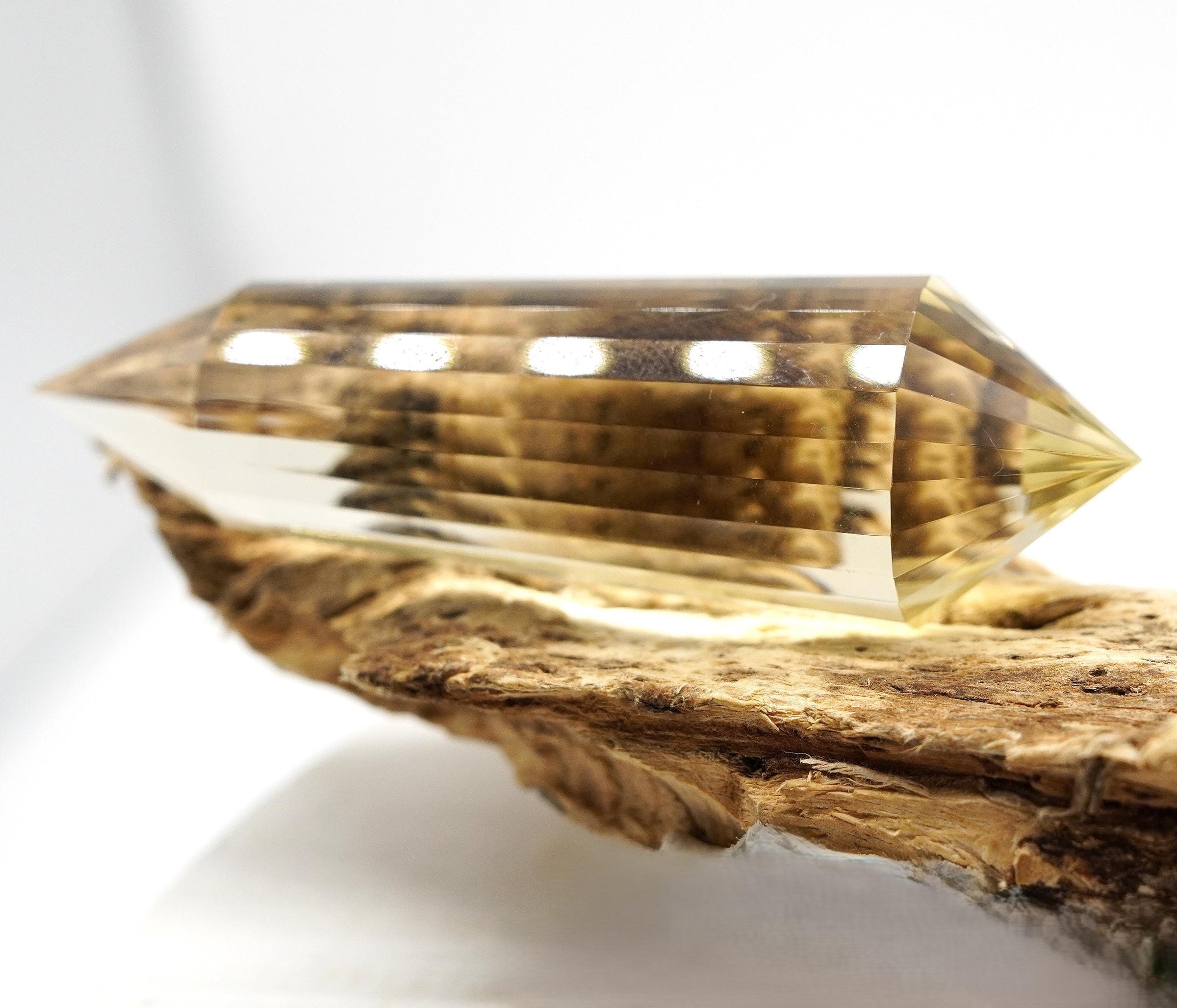 24-Sided Flawless Natural Citrine Vogel Wand: Ethically Mined Hand-Cut Vogel
