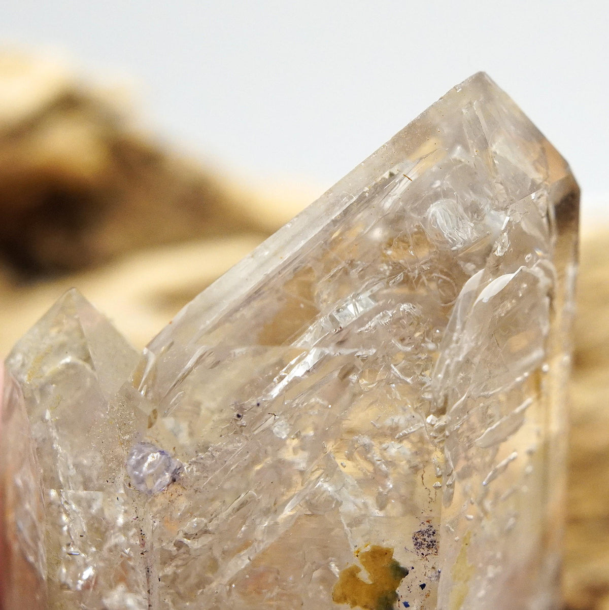 Omapeleki Brandberg Phantom Enhydro DT: Hand-Mined Raw Crystal