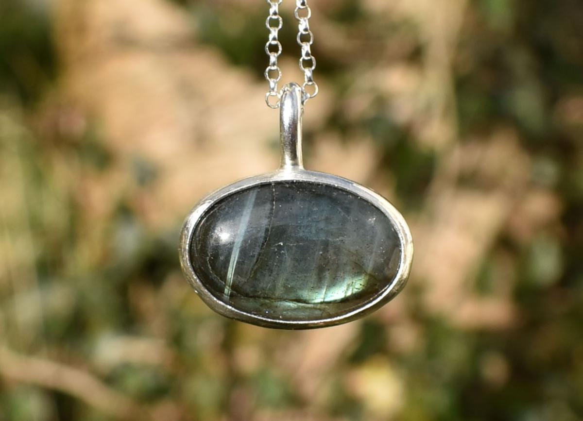 Handmade Labradorite Silver Pendant