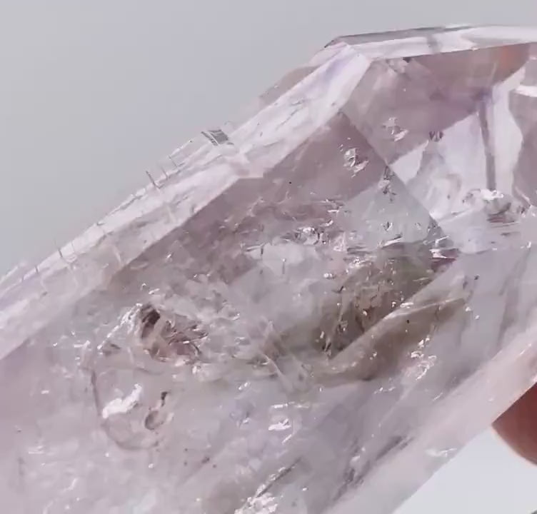 Brandberg Enhydro Crystal: Moving Bubble in Quartz